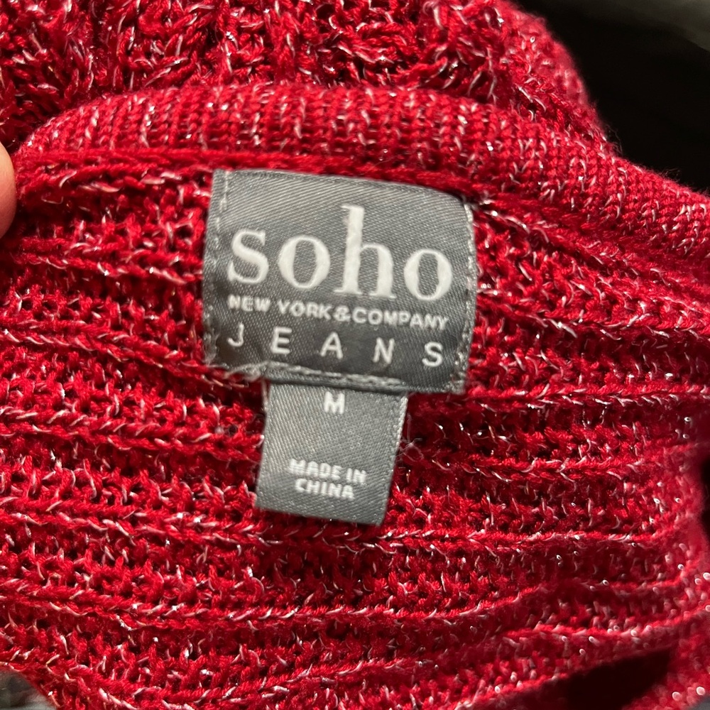 Soho JEANS NEW YORK & COMPANY Women Silver/RedPullover Sweater Size M - Picture 9 of 9